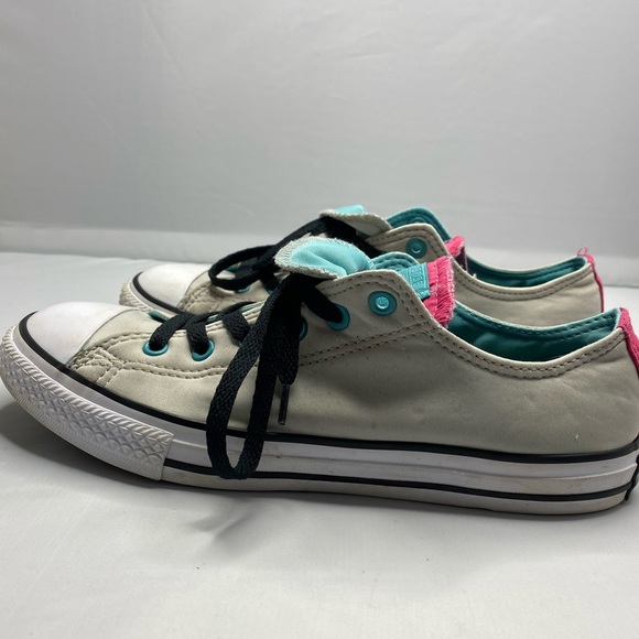 Grey Converse - Picture 4 of 6